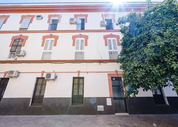 Sevillano Apto En Centro Cerca De Santa Justa